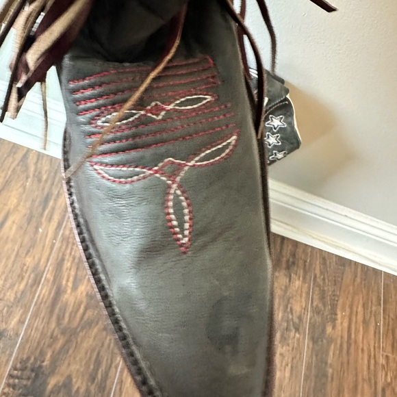 Corral Green Handcrafted Boots - Picture 10 of 13